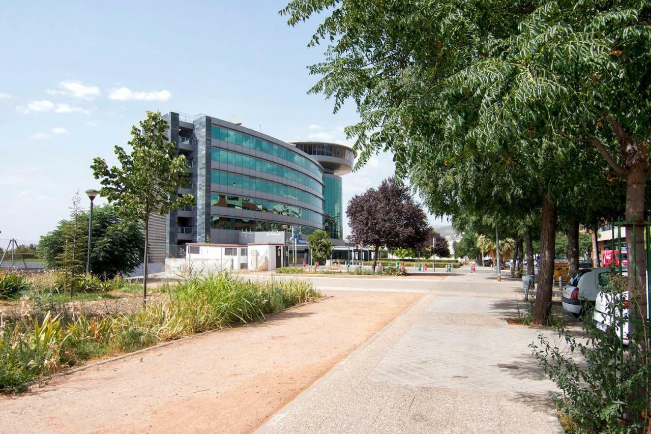 Apartamento Forum-Ciencias Con Piscina, Gym & Parking Grenada Zewnętrze zdjęcie