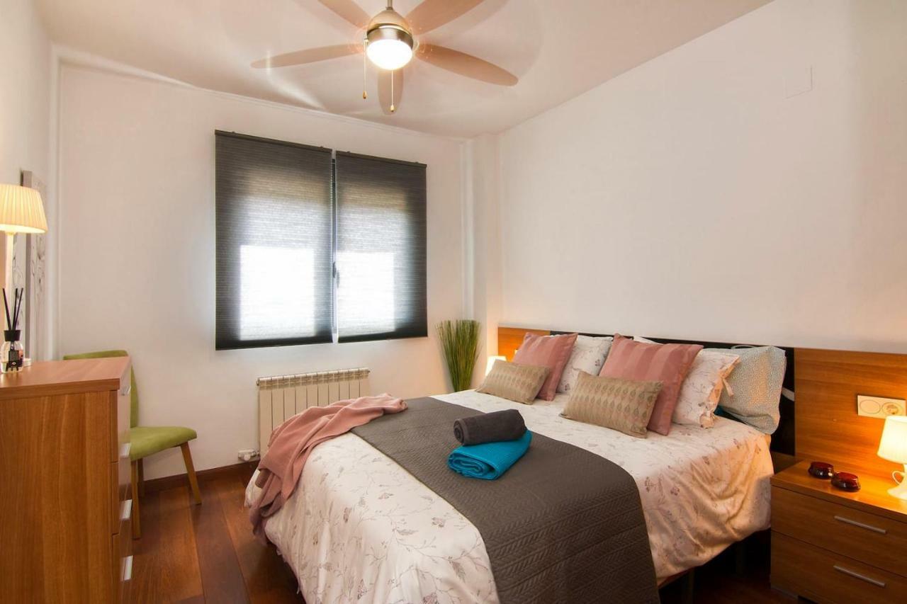 Apartamento Forum-Ciencias Con Piscina, Gym & Parking Grenada Zewnętrze zdjęcie