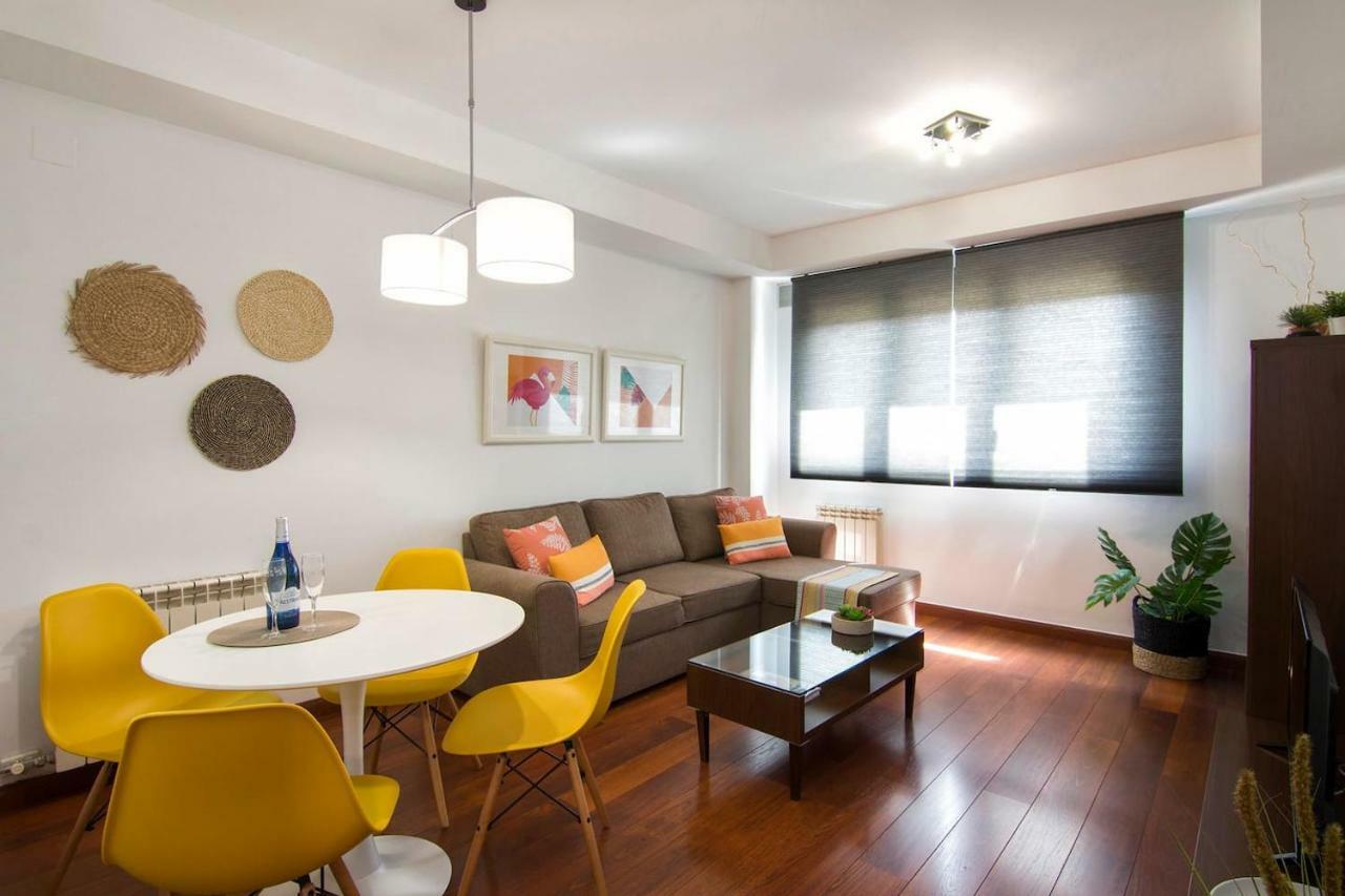 Apartamento Forum-Ciencias Con Piscina, Gym & Parking Grenada Zewnętrze zdjęcie