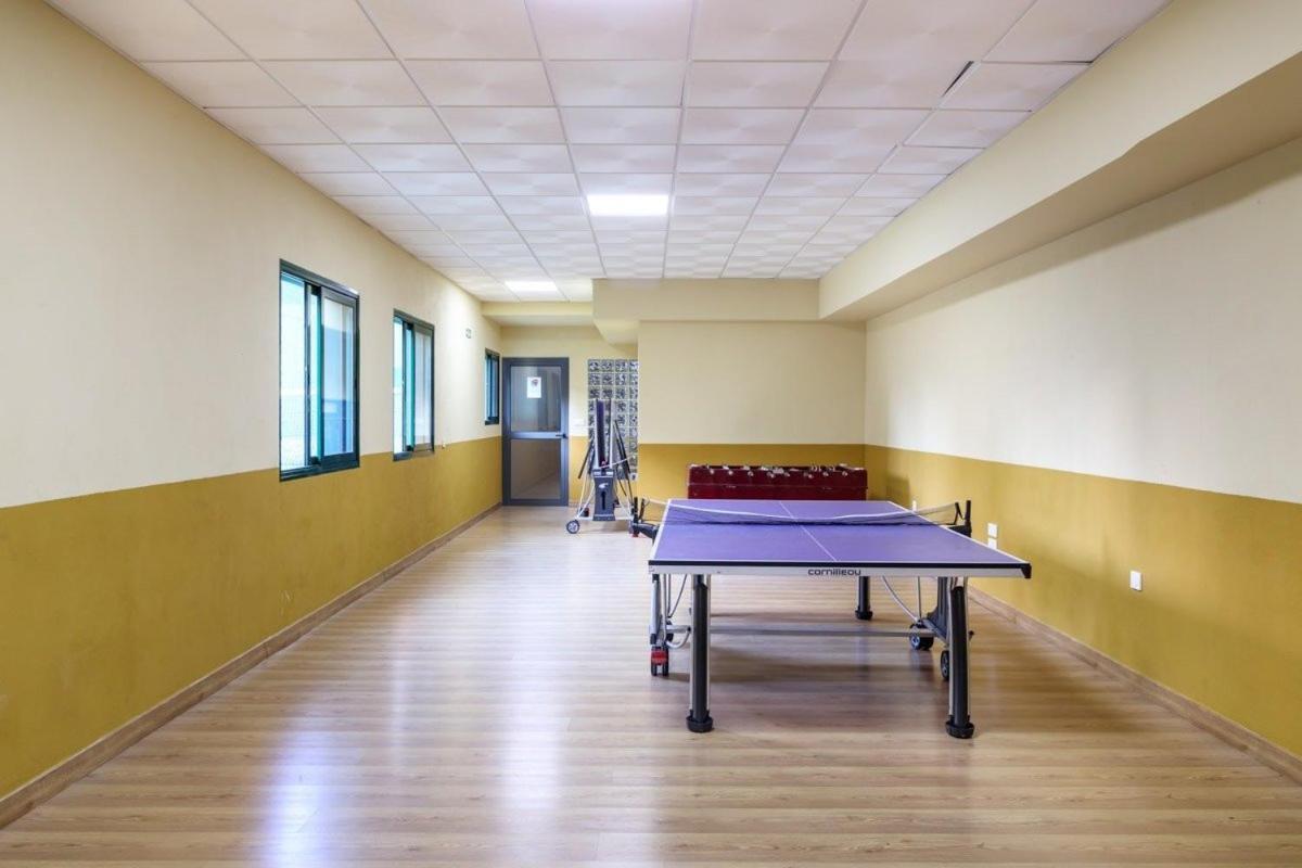 Apartamento Forum-Ciencias Con Piscina, Gym & Parking Grenada Zewnętrze zdjęcie