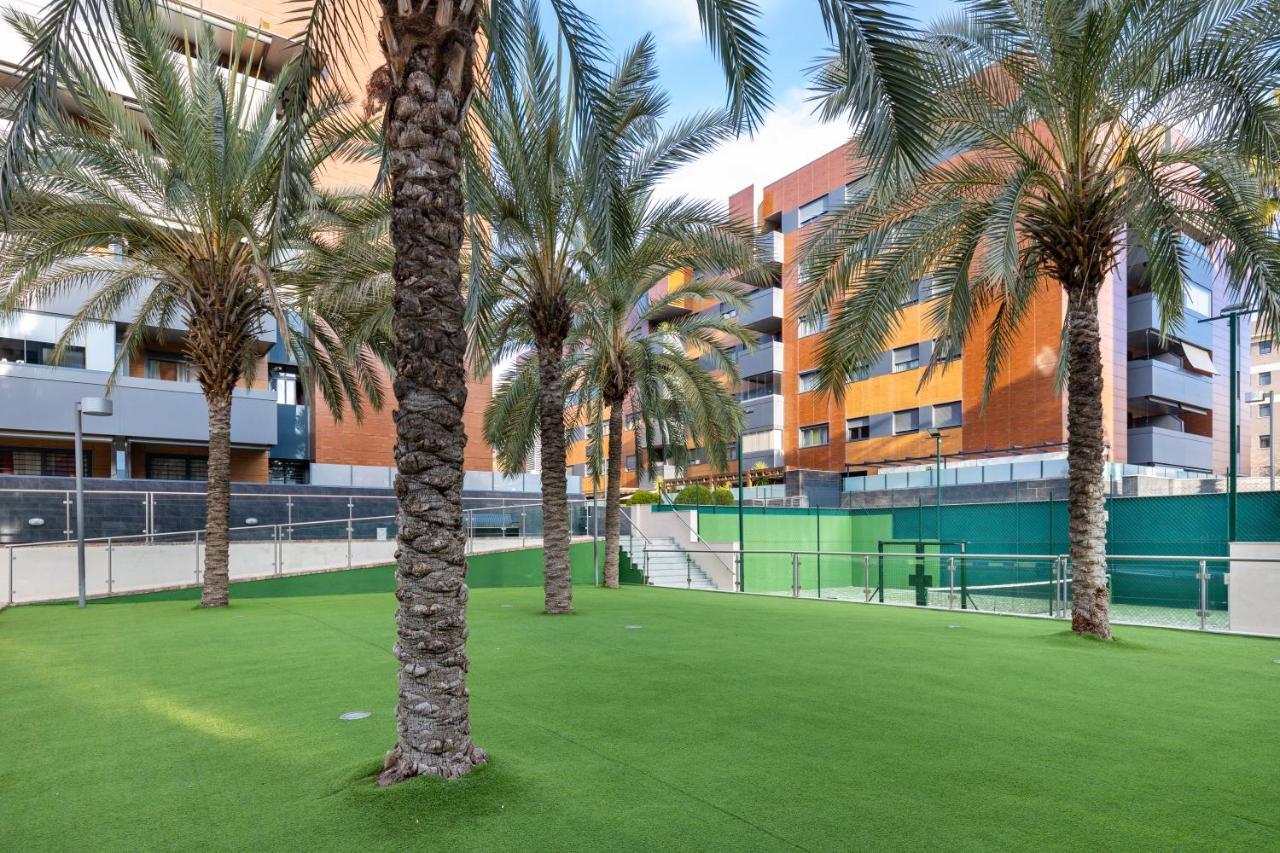 Apartamento Forum-Ciencias Con Piscina, Gym & Parking Grenada Zewnętrze zdjęcie