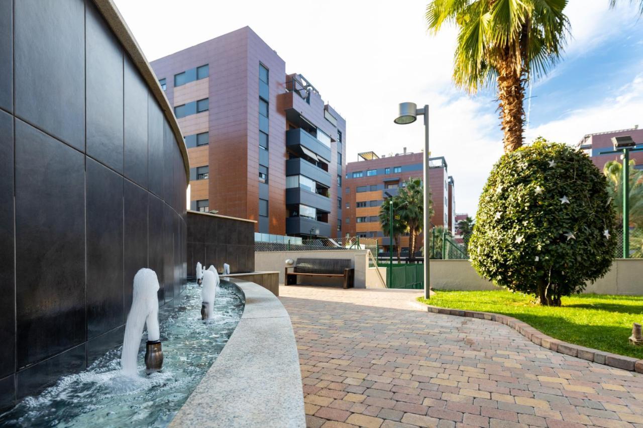 Apartamento Forum-Ciencias Con Piscina, Gym & Parking Grenada Zewnętrze zdjęcie