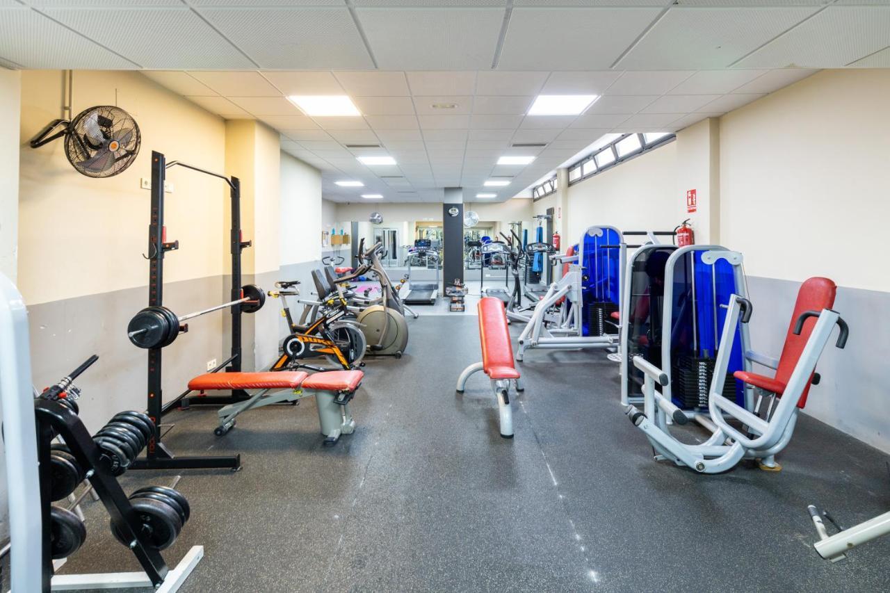 Apartamento Forum-Ciencias Con Piscina, Gym & Parking Grenada Zewnętrze zdjęcie